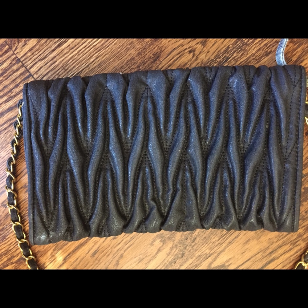 Classic Black purse Never Worn